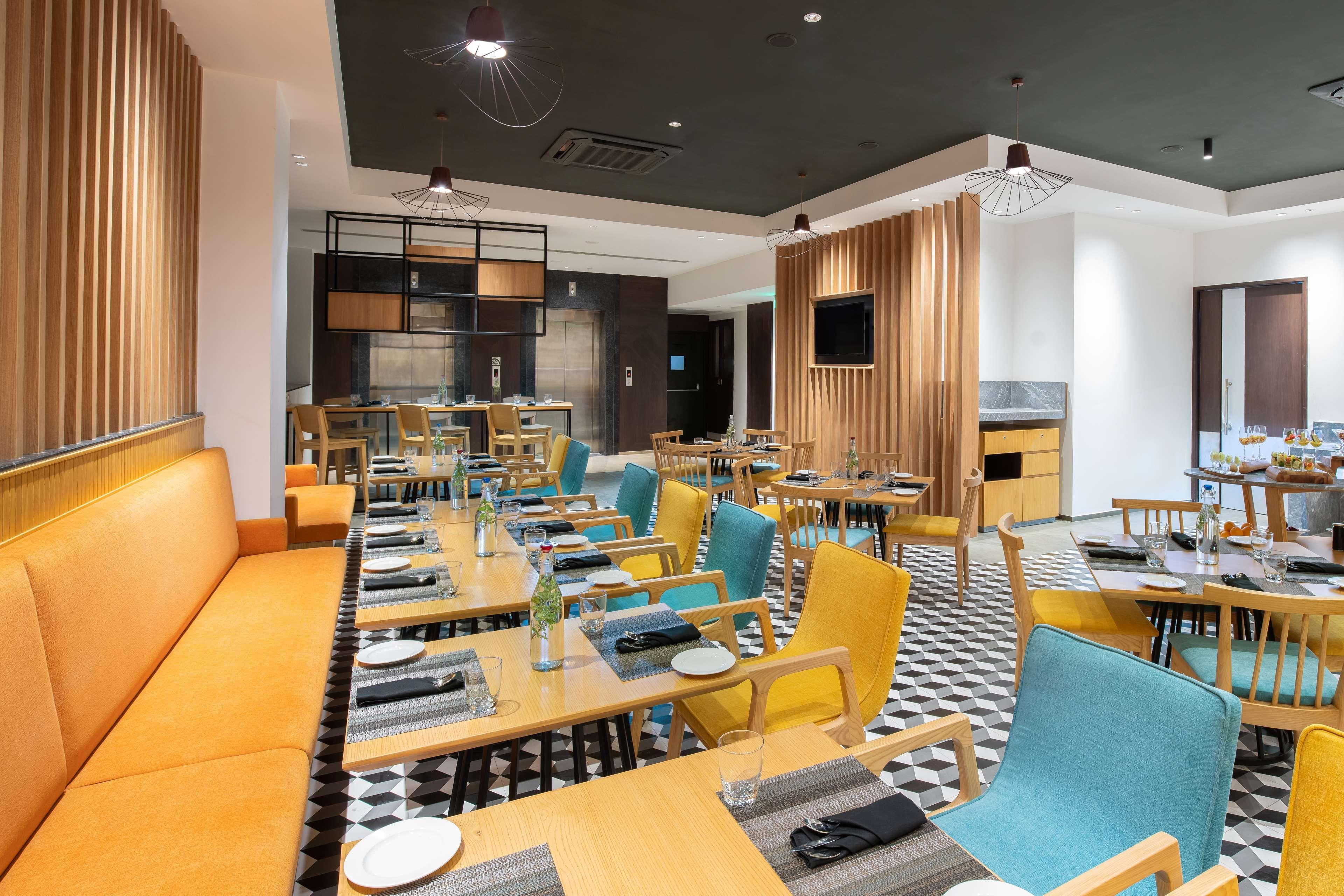 Park Inn By Radisson Gwalijar Zewnętrze zdjęcie